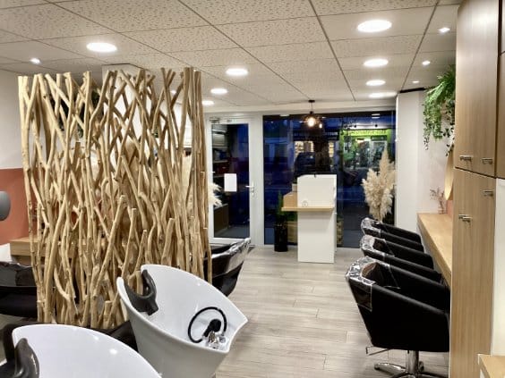 Relooking d’1 salon de coiffure – 44